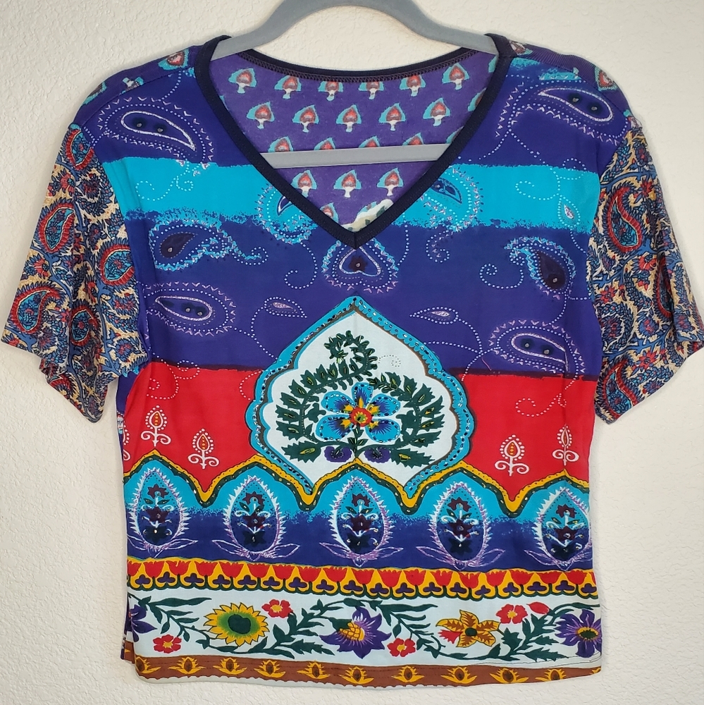 Colorful Crop Tee with Beadwork - Picture 10 of 10
